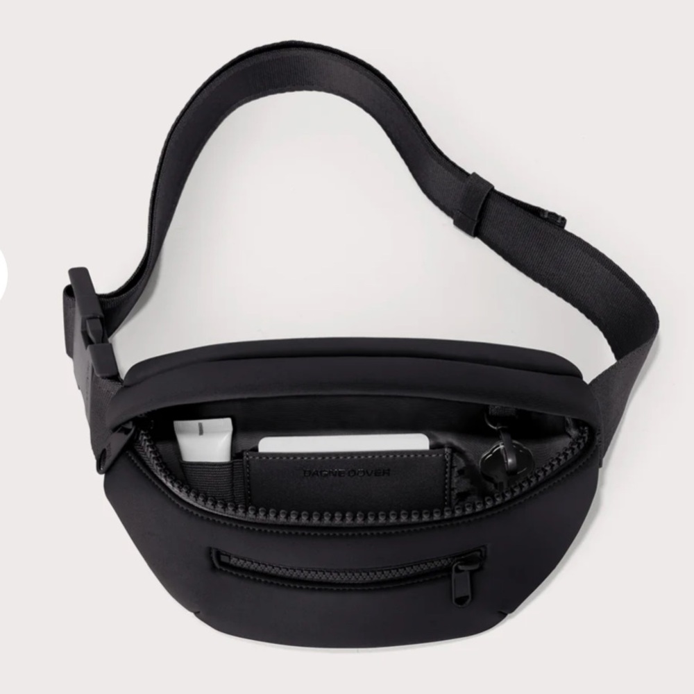 Dagne Dover Ace Neoprene Fanny Pack // Onyx